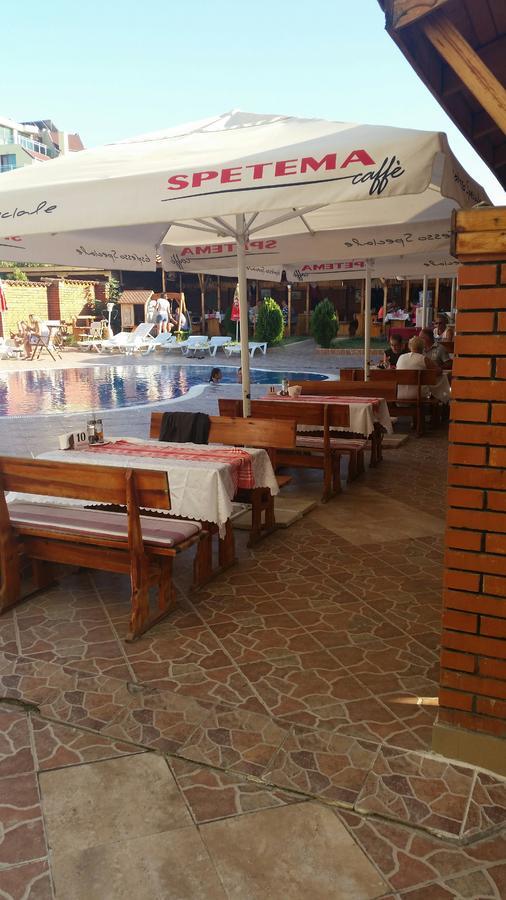 Hotel Laguna - Guest House Primorsko Eksteriør bilde
